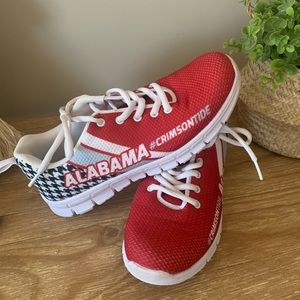 Alabama Crimson Tide tennis shoes!